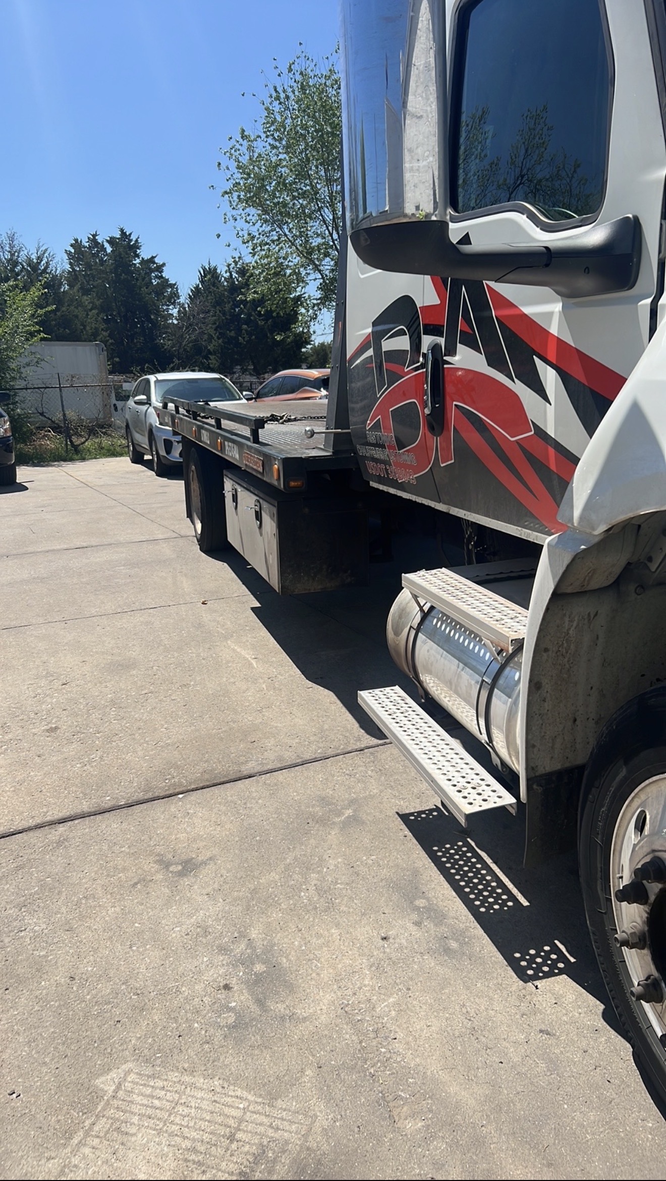 BA Towing recovery truck